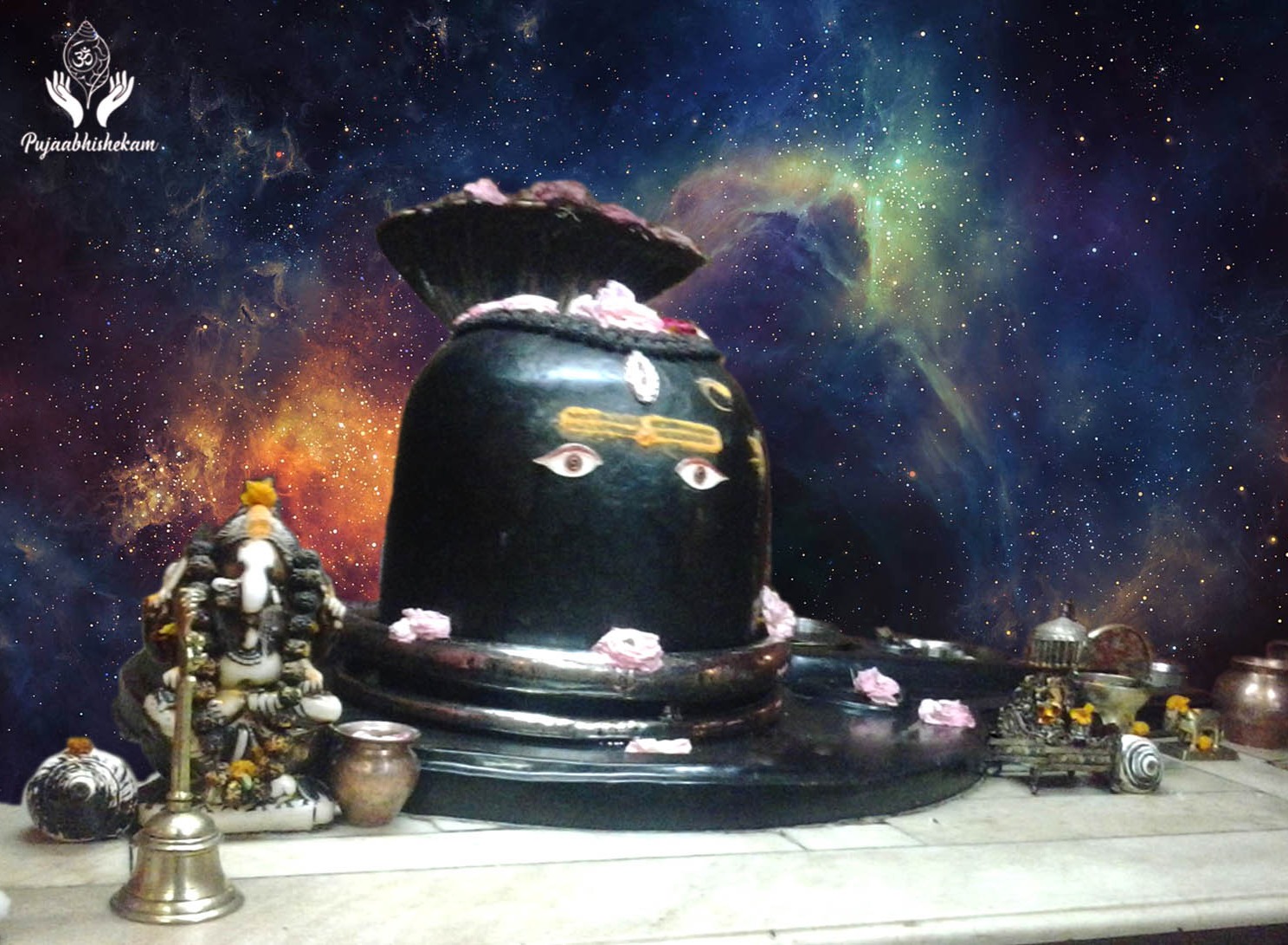 Puja at Dharmeshwar Temple